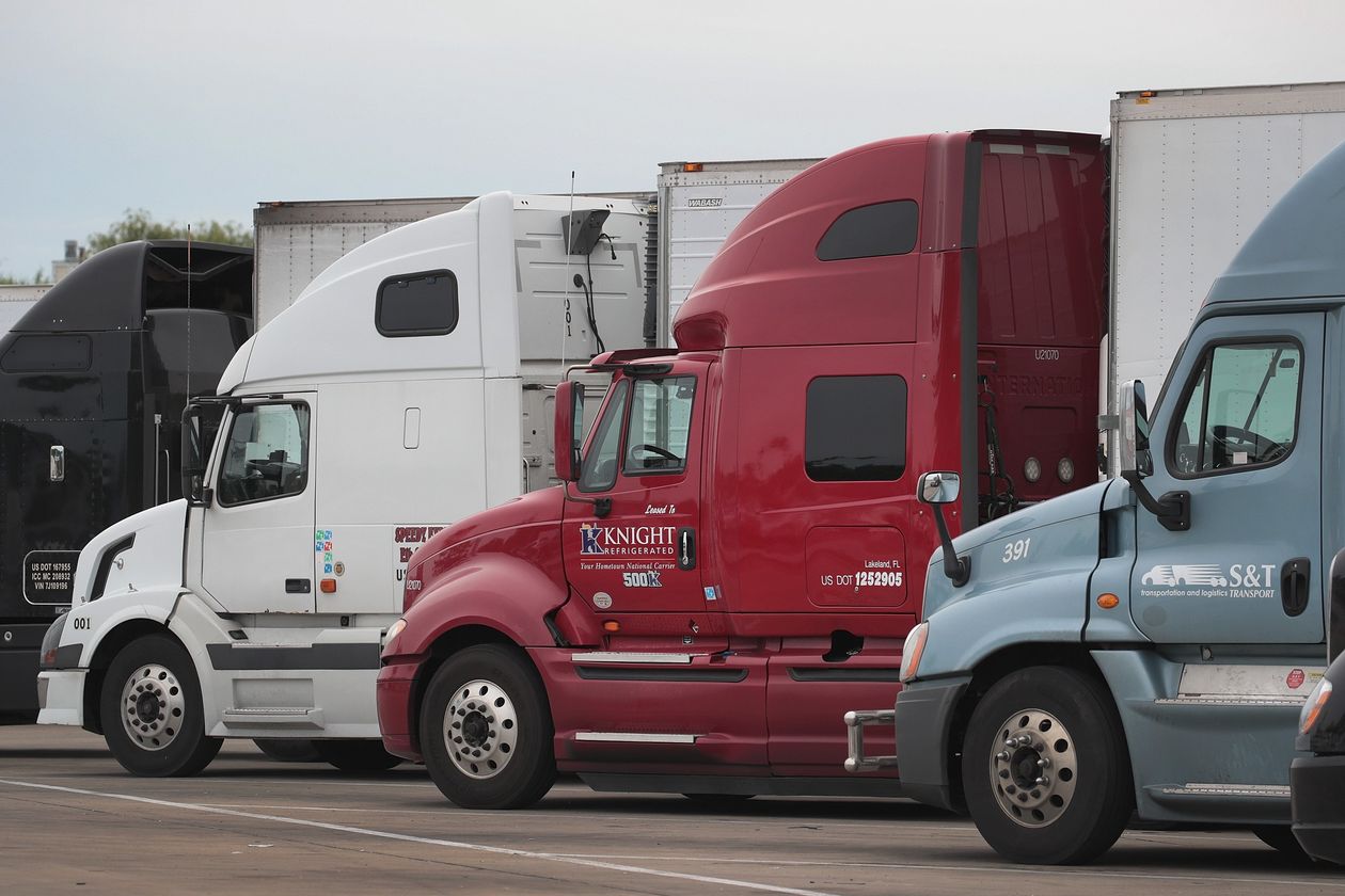 Uber Seeks to Build Up Freight Business